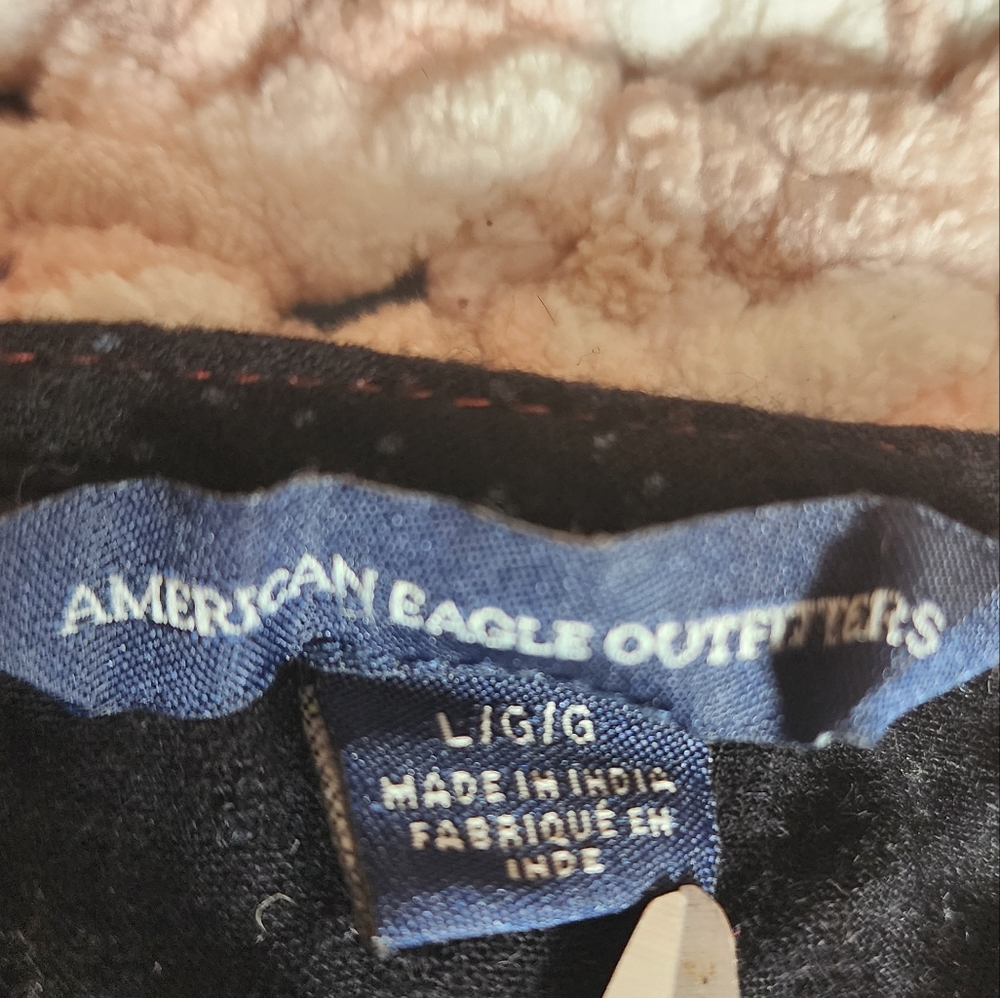 American Eagle Outfitters Black Blouse white dots with Red Buttons - Picture 3 of 3